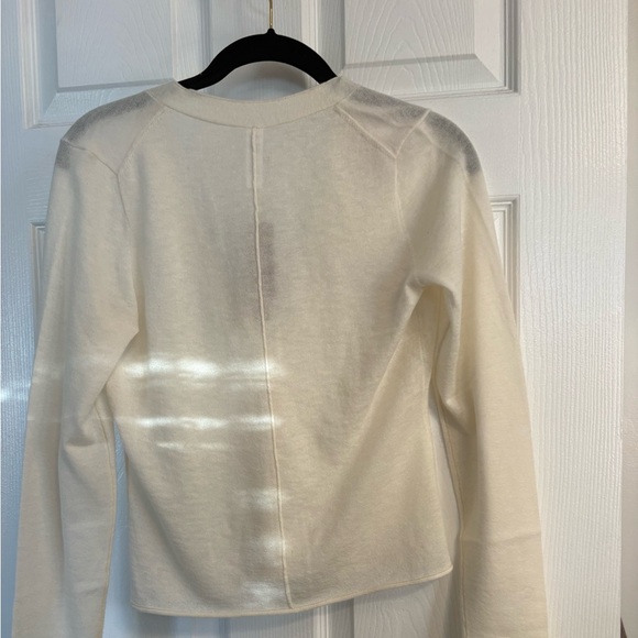 SKIMS Featherweight Cashmere Cardigan Ecru Size Large NWT $198 - Picture 7 of 8